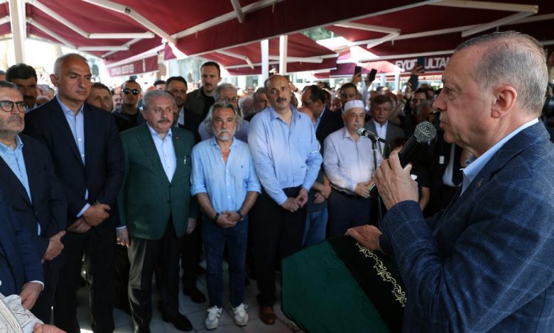 Cumhurbaşkanı Erdoğan, Rasim Özdenören'in cenaze töreninde konuştu