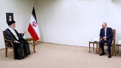 Rusya Devlet Başkanı Putin, İran Dini Lideri Hamaney ile görüştü