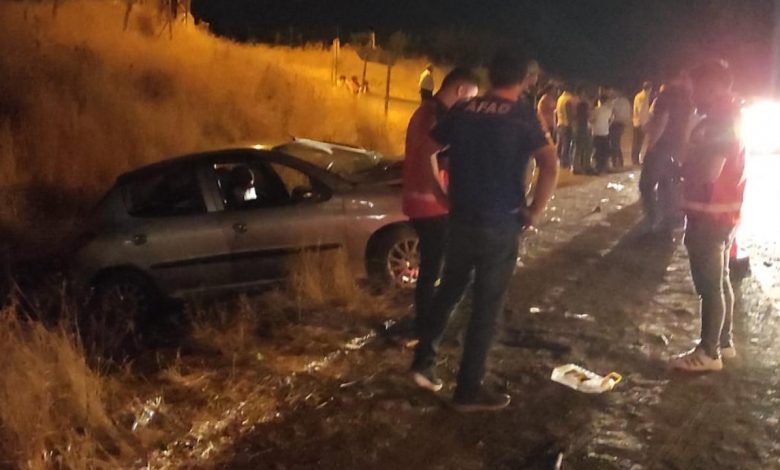 Siirt'te kamyonetle otomobil çarpıştı: 10 yaralı