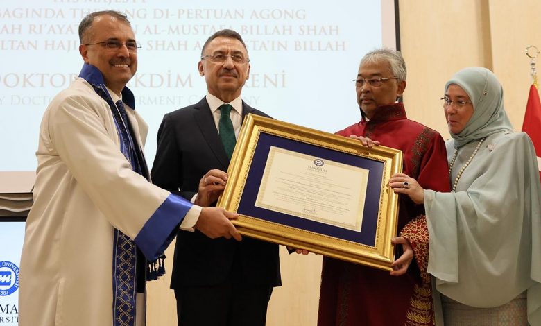 Marmara Üniversitesi'nden Malezya Kralı Abdullah Şah'a "fahri doktora"