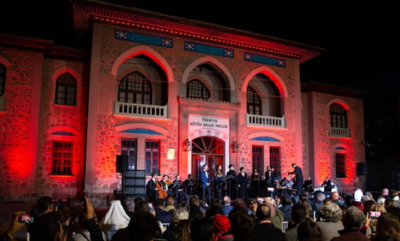 Ankara'nın başkent oluşunun 99. yıl dönümü konserle kutlandı