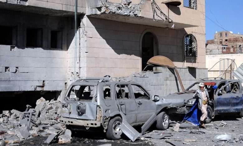 Yemen'de Husiler sivil bir araca saldırdı: 8 yaralı