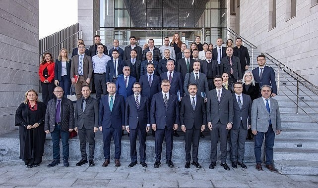 Başkan Tugay’dan sağlıklı ve planlı kentleşme mesajı Başkan Tugay’dan sağlıklı ve planlı kentleşme mesajı