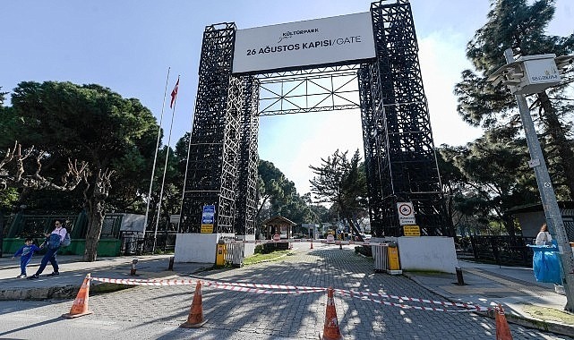 İzmir Büyükşehir Belediyesi 26 Ağustos Kapısı’nda güçlendirme çalışmaları başlıyor İzmir Büyükşehir Belediyesi 26 Ağustos Kapısı’nda güçlendirme çalışmaları başlıyor