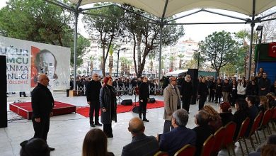 Uğur Mumcu Karabağlar ’da Özlem, Saygı ve Aydınlık Kararlılığıyla Anıldı Uğur Mumcu Karabağlar ’da Özlem, Saygı ve Aydınlık Kararlılığıyla Anıldı