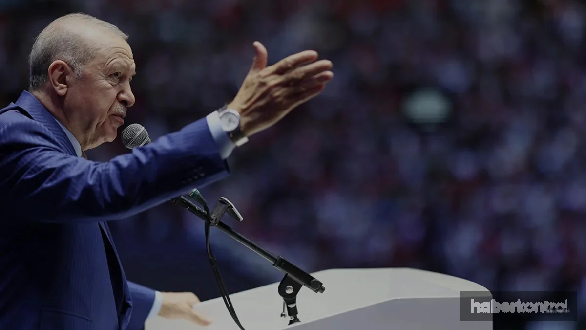 Cumhurbaşkanı Erdoğan TÜGVA Yaz Okulları Finalinde Gençlere Seslendi