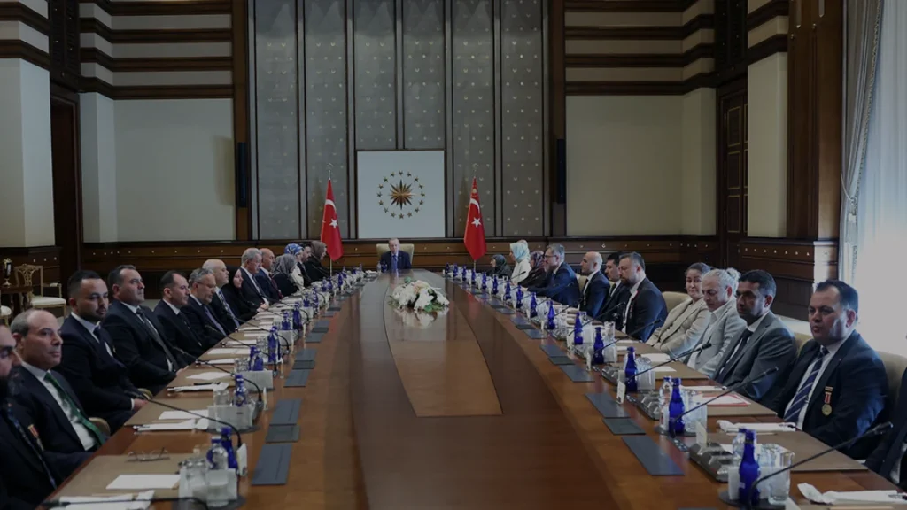 Cumhurbaşkanı Erdoğan Şehit Aileleri ve Gazilerle Bir Araya Geldi