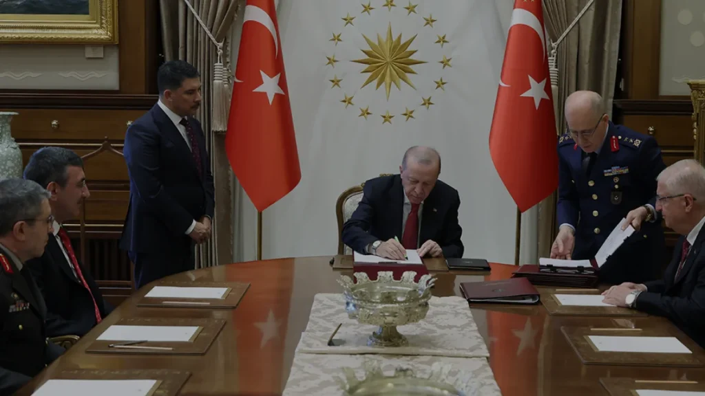 Cumhurbaşkanı Erdoğan Yüksek Askerî Şûra Kararlarını Onayladı